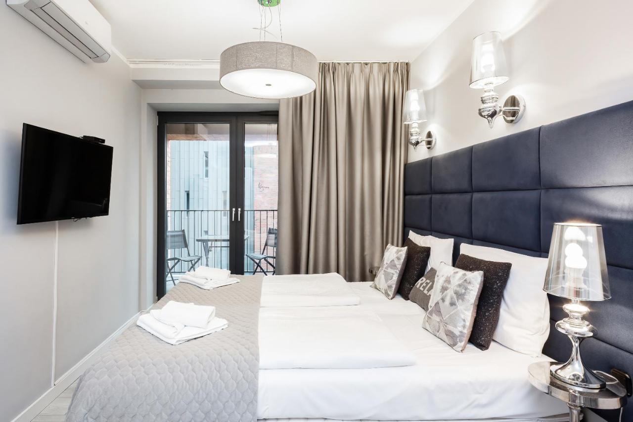 Apartments Cracow Wawrzynca By Noclegi Renters クラクフ エクステリア 写真