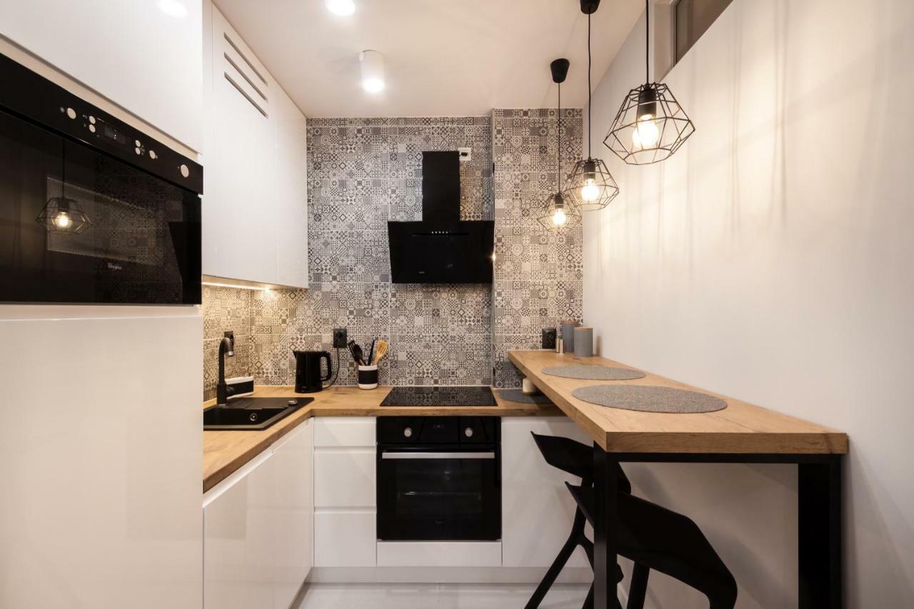 Apartments Cracow Wawrzynca By Noclegi Renters クラクフ エクステリア 写真